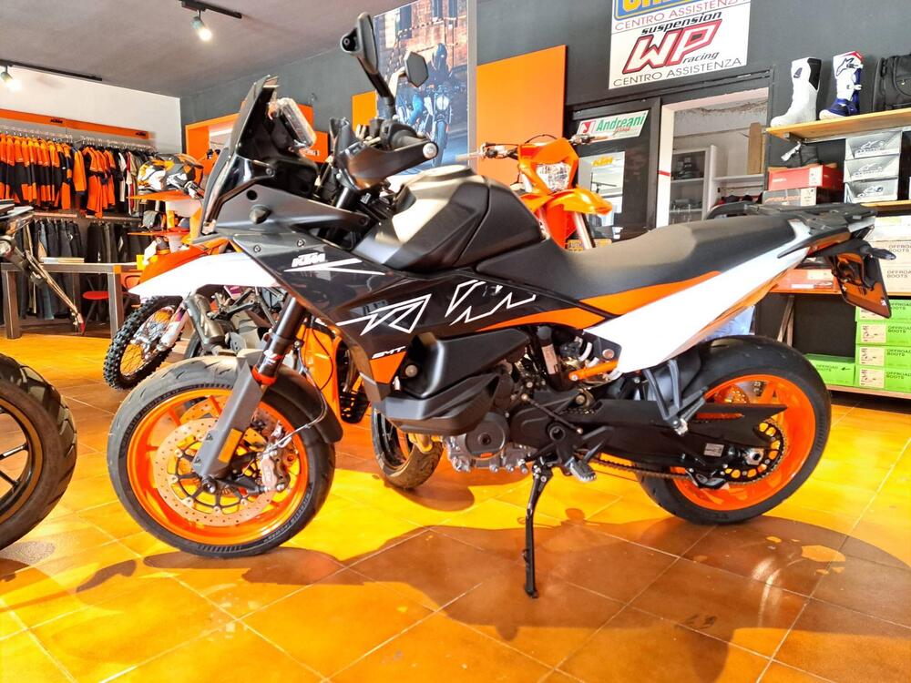 KTM 890 SMT (2023 - 26)