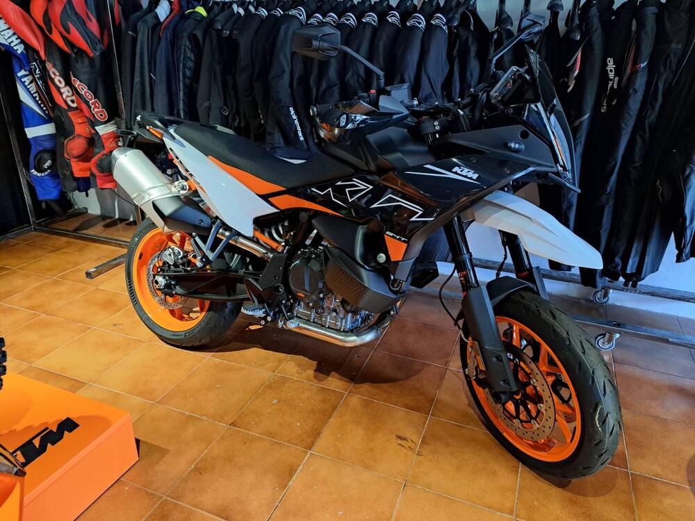 KTM 890 SMT (2023 - 26) (2)