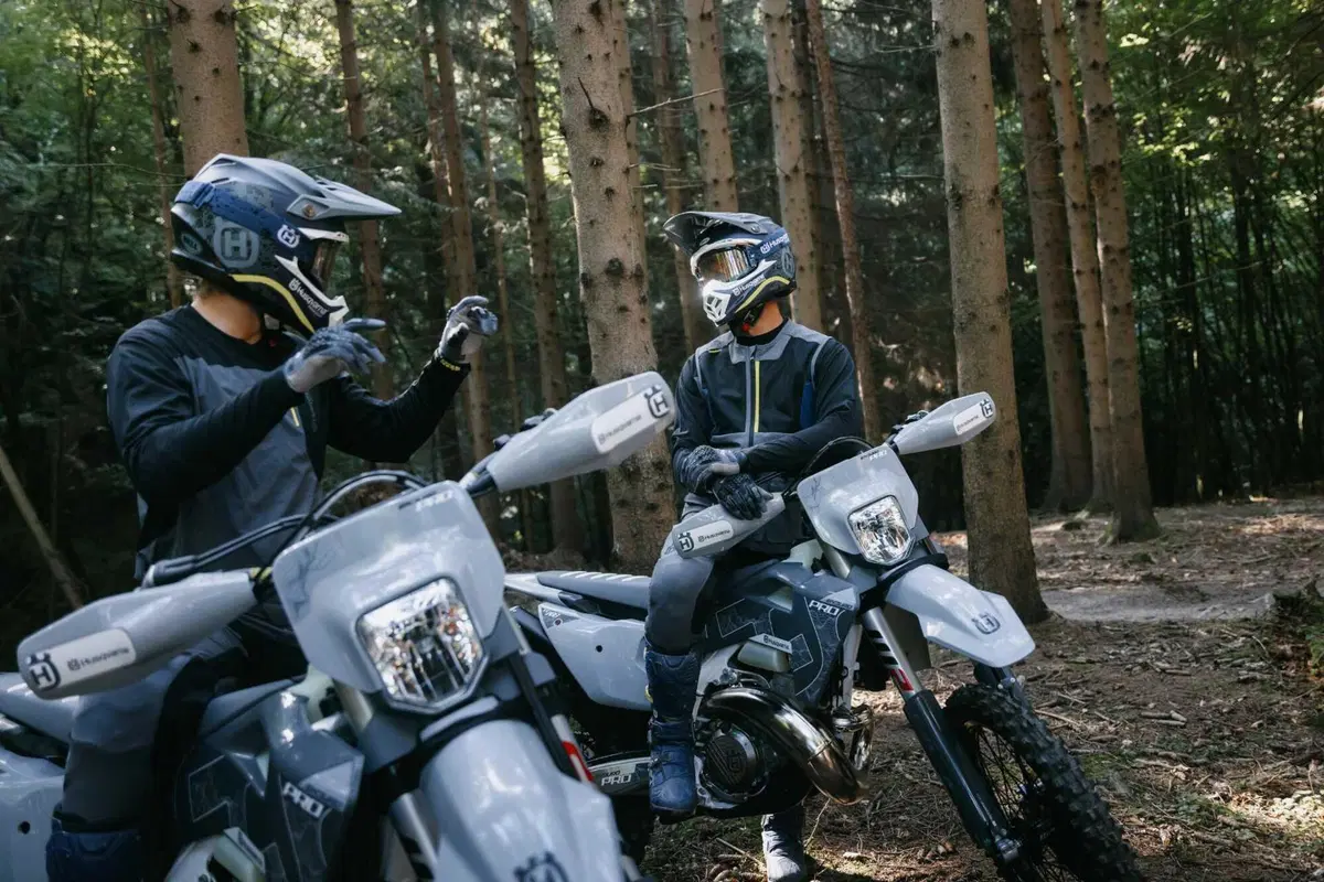 Husqvarna svela le Enduro Pro 2026: TE 300 Pro e FE 350 Pro [GALLERY] (8)