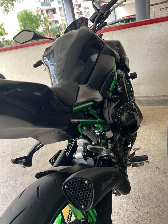 Kawasaki Z 900 Performance (2021 - 24) (5)