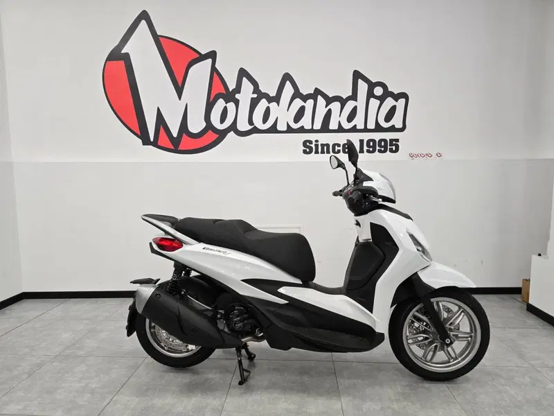 Piaggio Beverly 310 (2025 - 26)