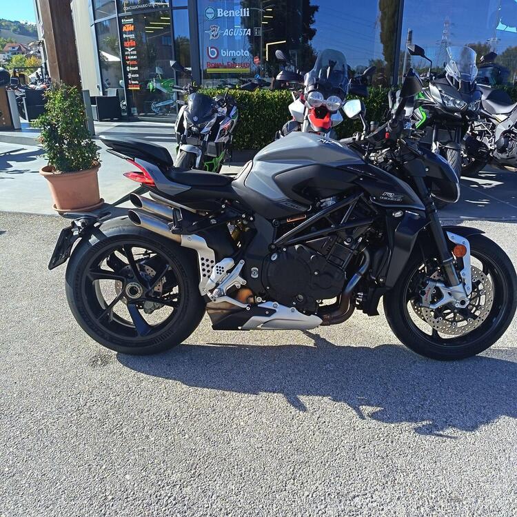 MV Agusta Brutale 1000 RS (2022 - 25) (2)