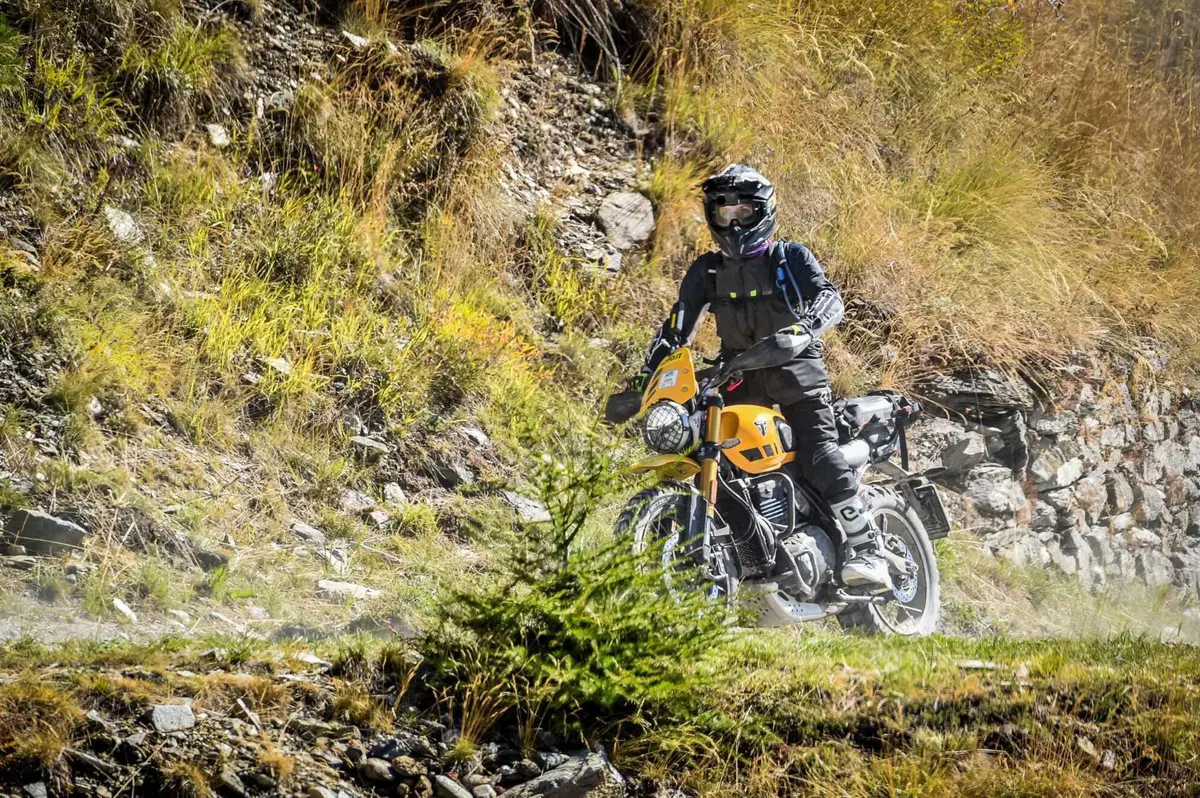 530 km di fuoristrada alla HAT con le nuove Triumph Scrambler 400 XC: lo stress test con Pro e Contro [VIDEO E GALLERY] (11)