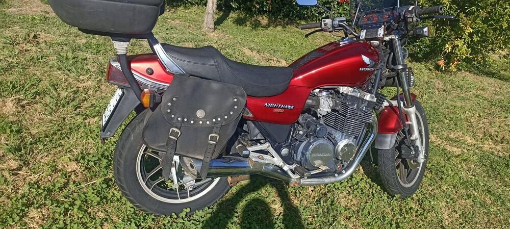 Honda CB 650 NIGHTHAWK