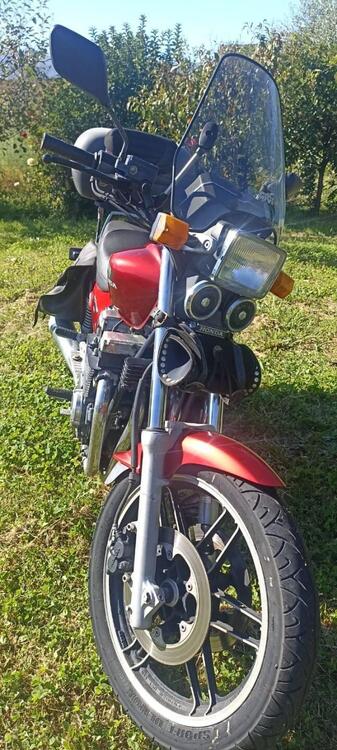 Honda CB 650 NIGHTHAWK (3)