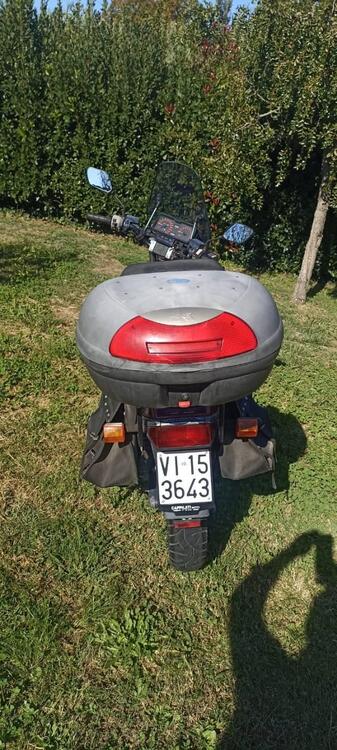 Honda CB 650 NIGHTHAWK (5)