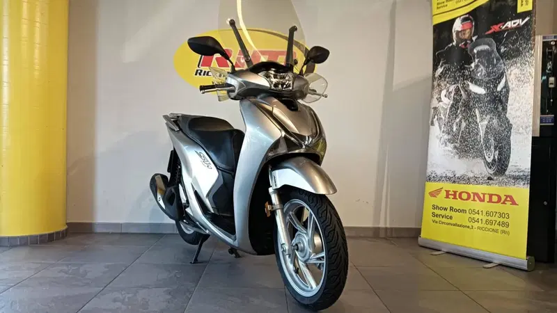 Honda SH 150i (2017 - 19) (3)