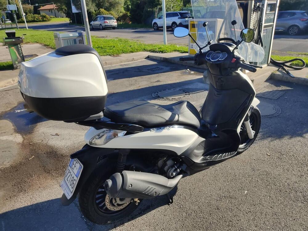 Piaggio Beverly 300 S i.e. (2015 - 16) (4)
