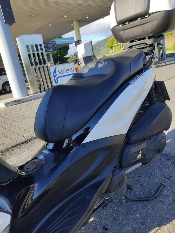 Piaggio Beverly 300 S i.e. (2015 - 16) (5)