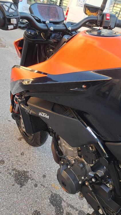 KTM 890 Duke (2021 - 23) (2)