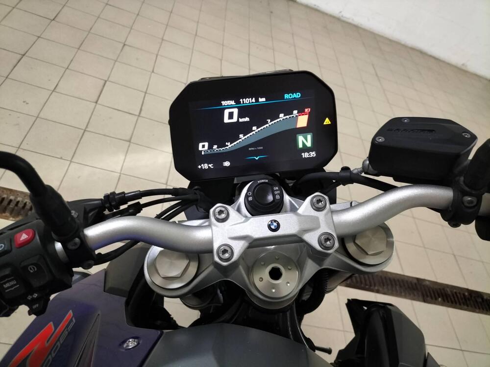 Bmw F 900 R (2021 - 24) (5)