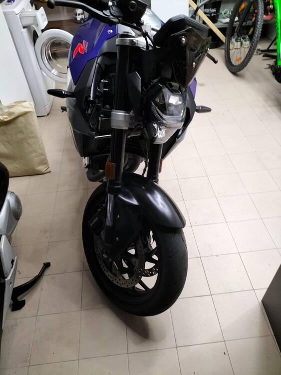 Bmw F 900 R (2021 - 24) (4)