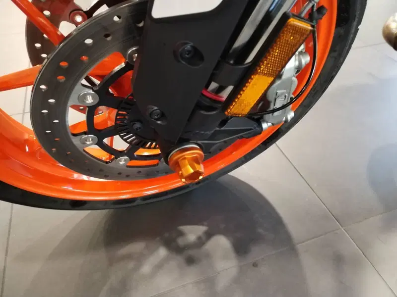 KTM 890 Duke GP (2022 - 23) (9)