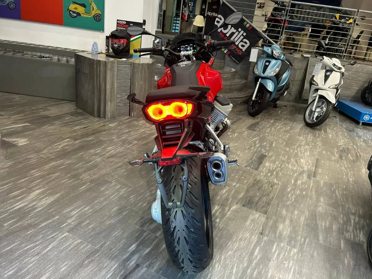 Moto Guzzi V100 Mandello Wind Tunnel (2025 - 26) (3)