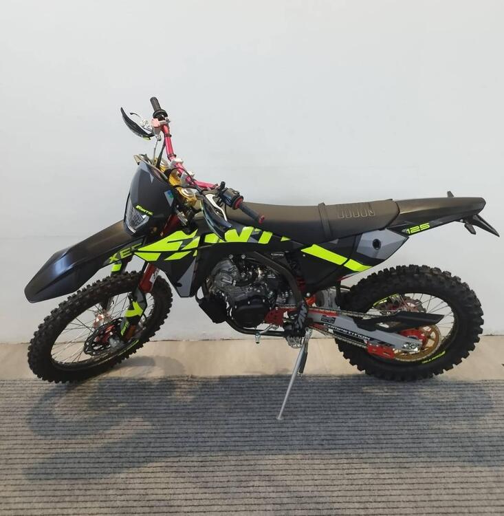 Fantic Motor XEF 125 Competition (2025) (2)