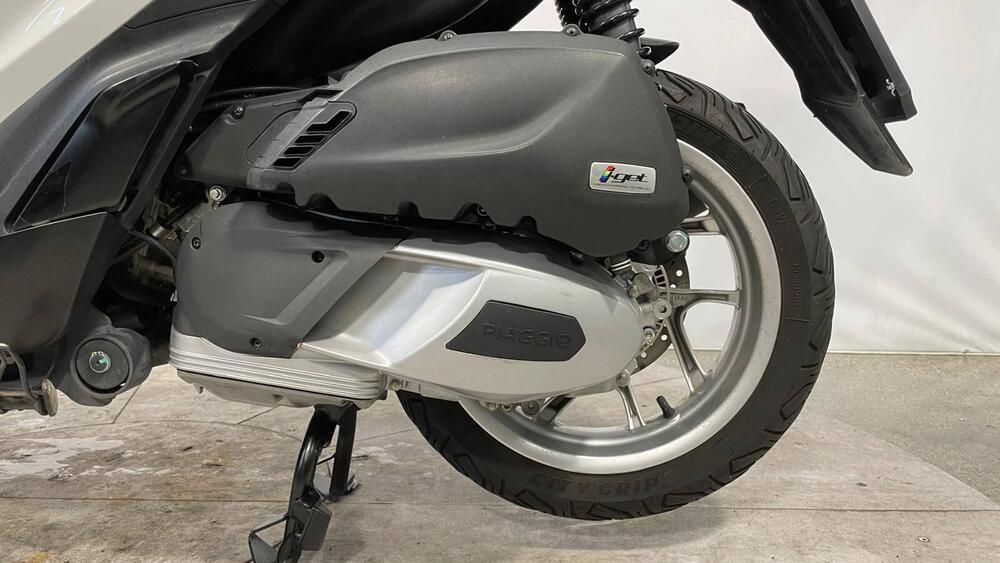 Piaggio Medley 150 ABS (2021 - 25) (5)