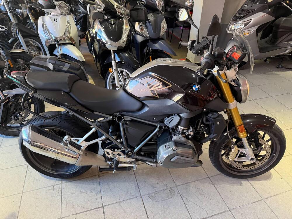 Bmw R 1200 R (2017 - 18) (2)