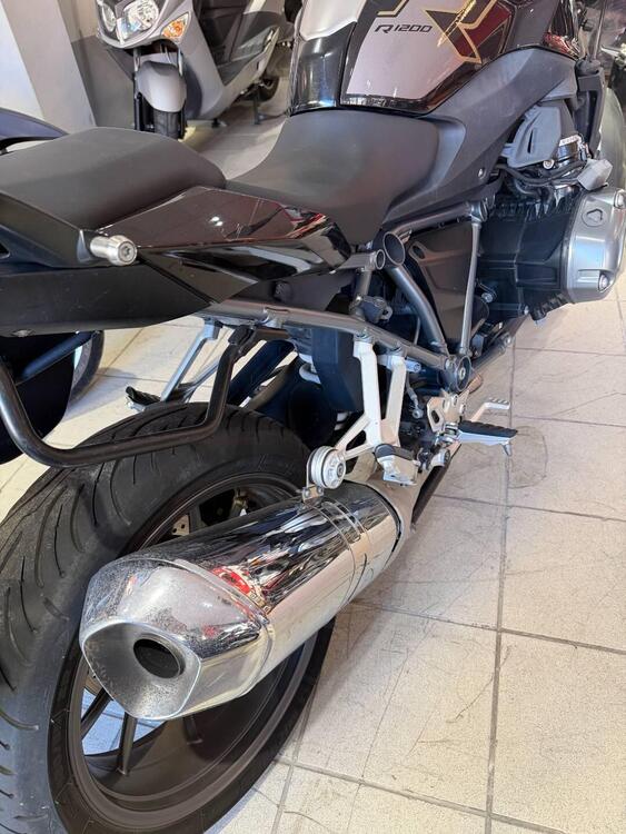 Bmw R 1200 R (2017 - 18) (4)