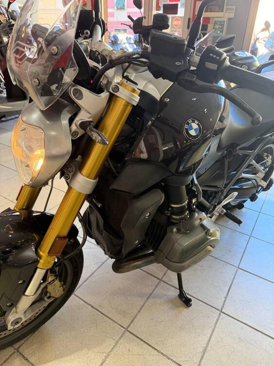 Bmw R 1200 R (2017 - 18) (3)