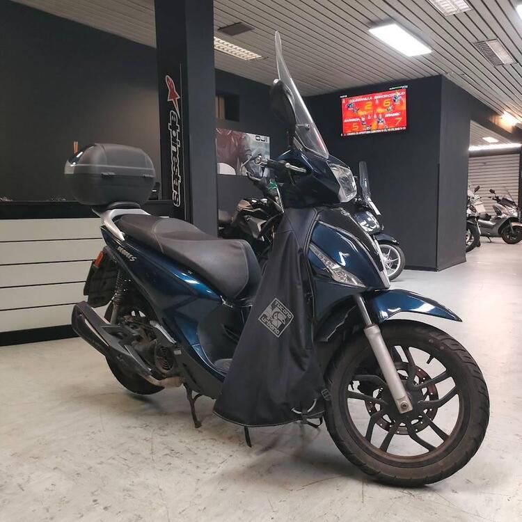 Kymco People 125i S ABS (2024 - 25) (4)