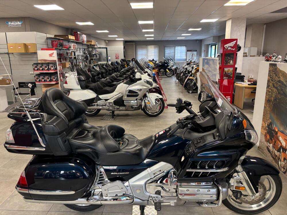 Honda GL 1800 Gold Wing (2007 - 11) (3)