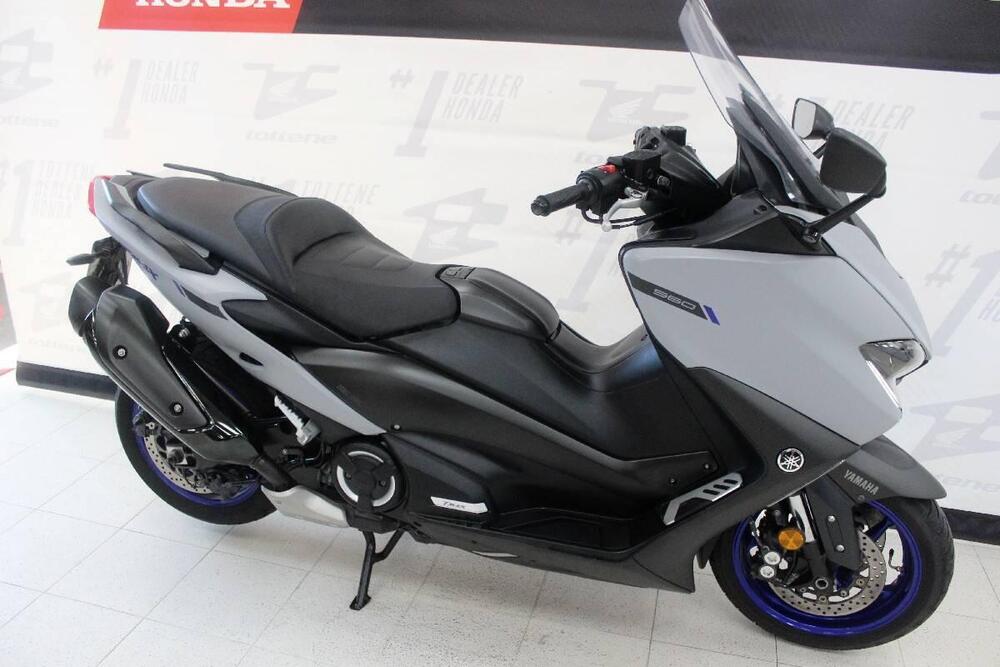 Yamaha T-Max 560 (2020 - 21) (3)