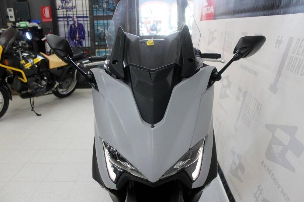 Yamaha T-Max 560 (2020 - 21) (4)