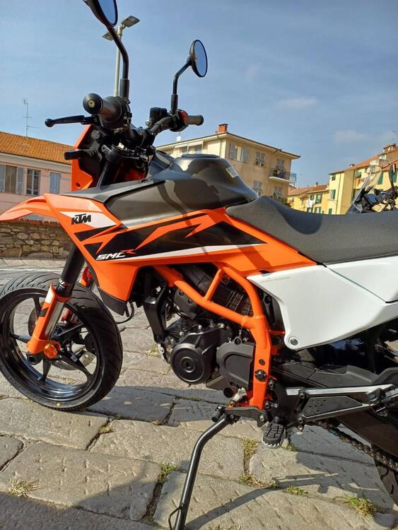 KTM 125 SMC R (2025) (5)