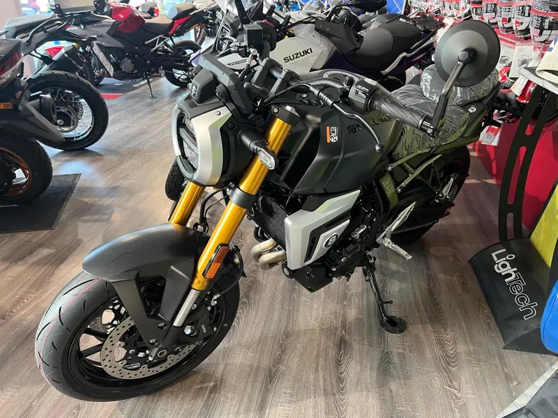 Suzuki GSX-8T (2025 - 26) (3)