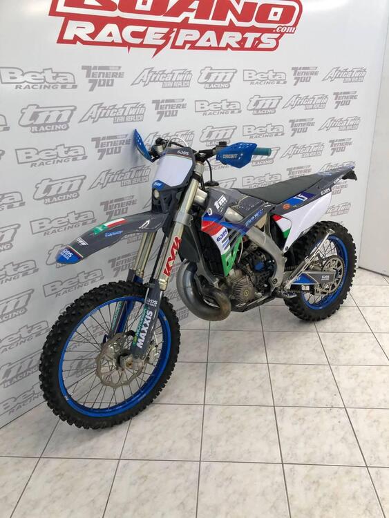 Tm Moto EN 250 ES Fi 2T (2024) (4)