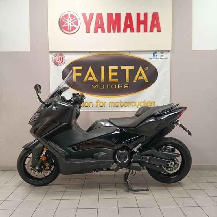 Yamaha T-Max 560 Tech Max (2022 - 24)