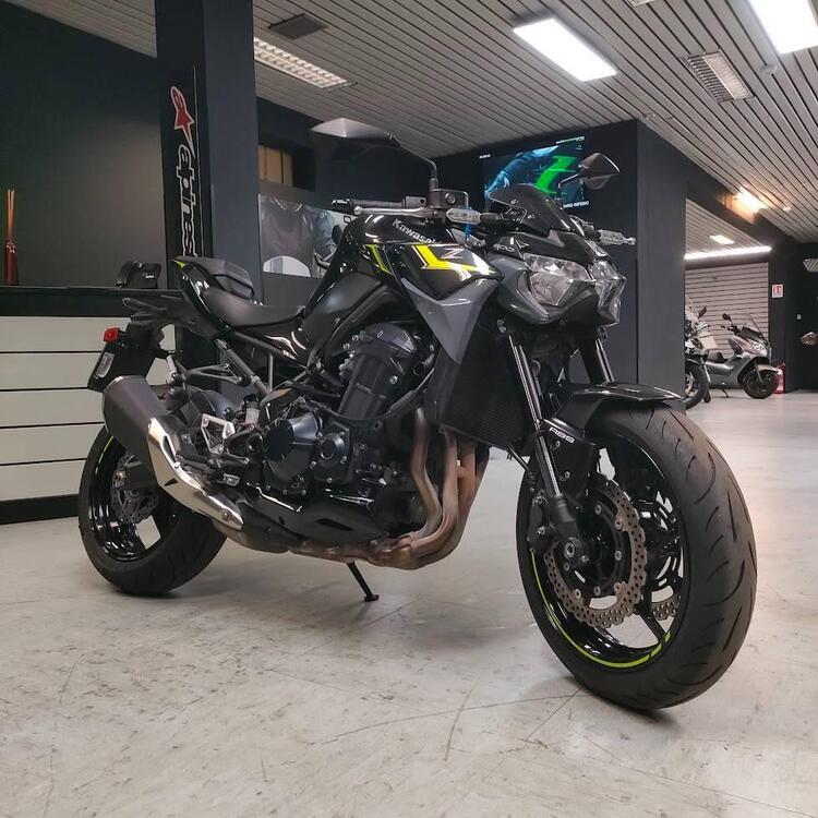 Kawasaki Z 900 (2021 - 24) (5)