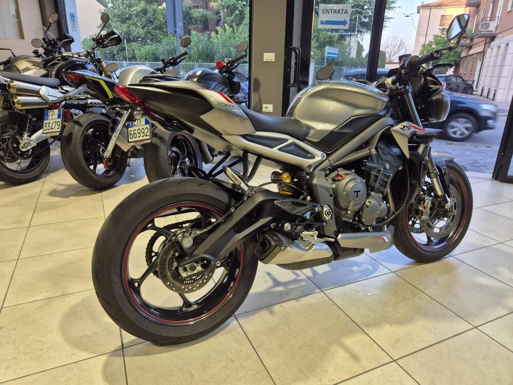 Triumph Street Triple RS (2020 - 22) (3)
