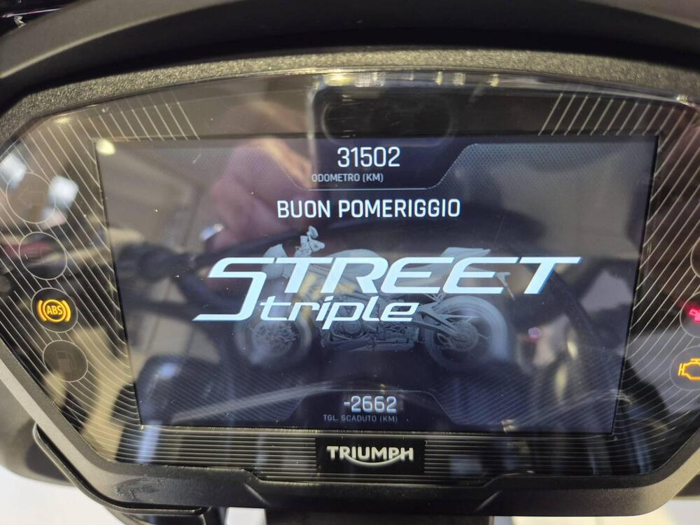 Triumph Street Triple RS (2020 - 22) (4)