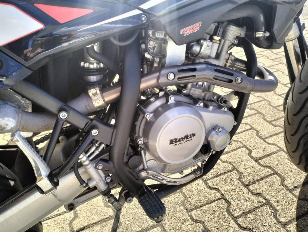 Betamotor RR 125 4T Motard LC (2018 - 20) (3)