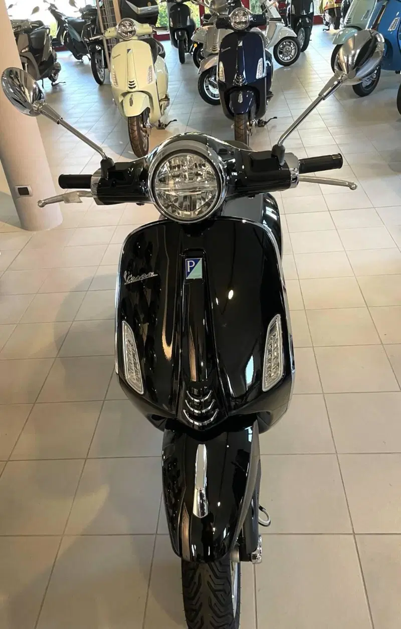 Vespa Primavera 125 (2024 - 25) (2)