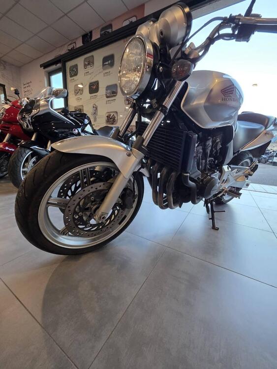 Honda CBF 600 N (2005- 11) (3)