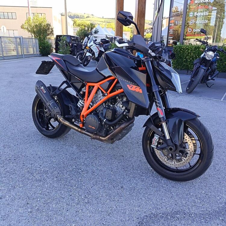 KTM 1290 Super Duke R ABS (2014 - 16) (4)