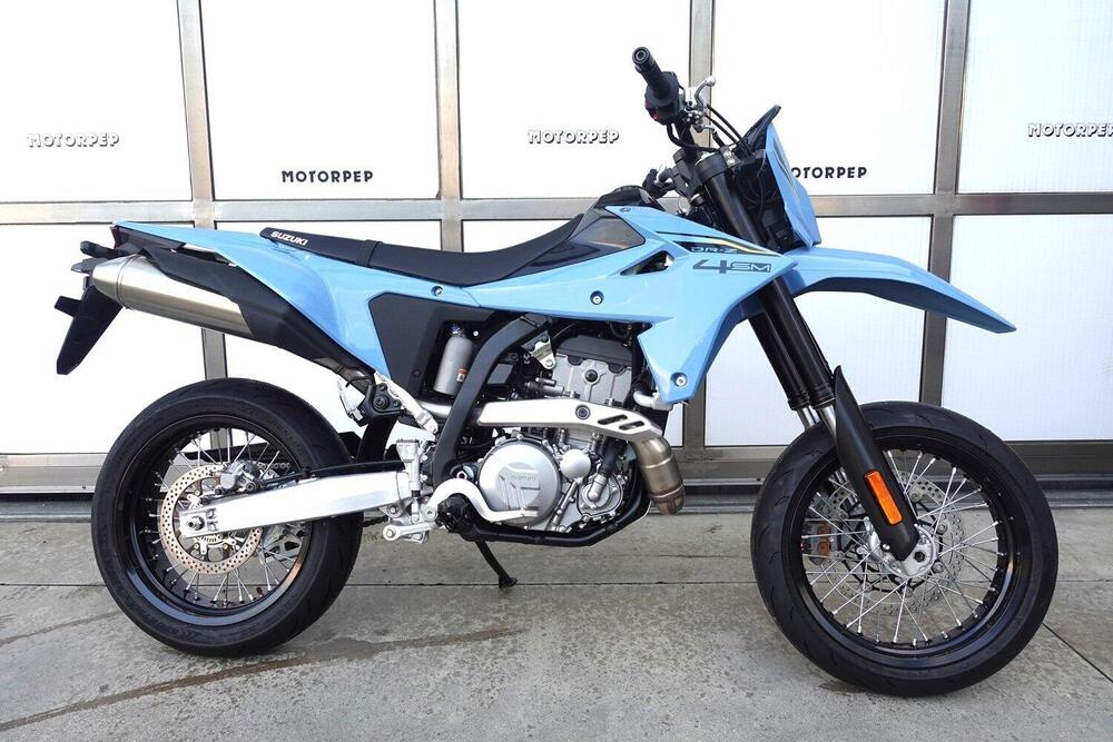 Suzuki DR-Z4SM (2025) (2)