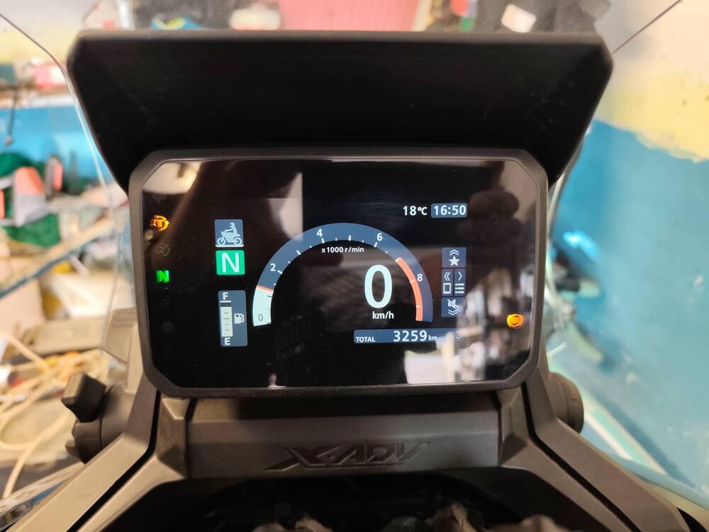 Honda X-ADV 750 (2025) (2)