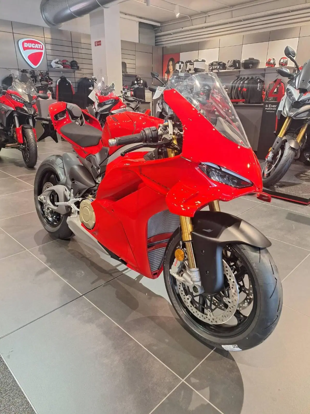 Ducati Panigale V4 S (2025 - 26) (2)