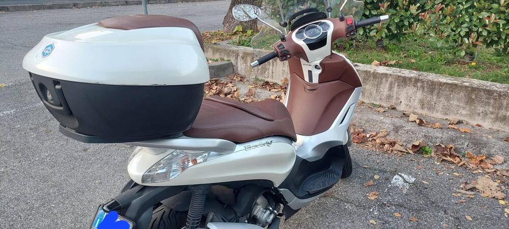 Piaggio Beverly 300 i.e. (2010 - 16) (3)