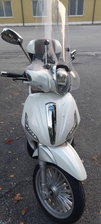 Piaggio Beverly 300 i.e. (2010 - 16) (4)