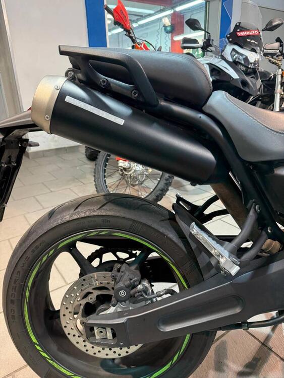 Yamaha MT-03 (2006 - 14) (4)