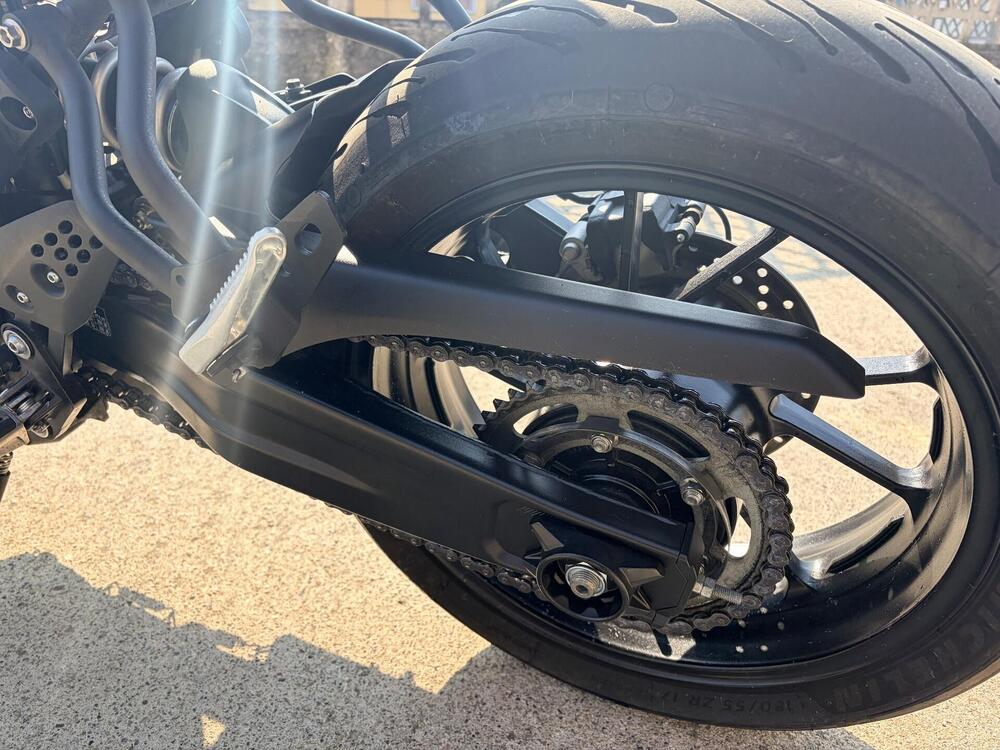 Yamaha XSR 700 (2022 - 25) (3)