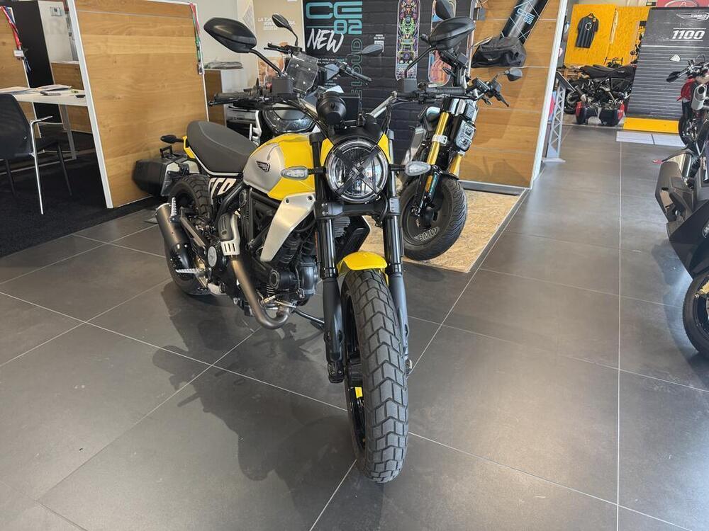 Ducati Scrambler 800 Icon (2023 - 25) (2)