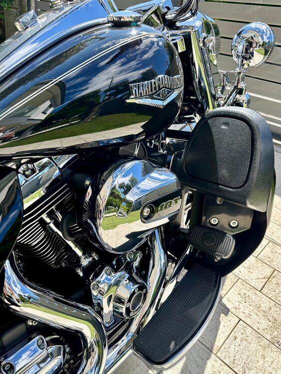 Harley-Davidson 103 Road King Classic (2014 - 16) - FLHRC (4)