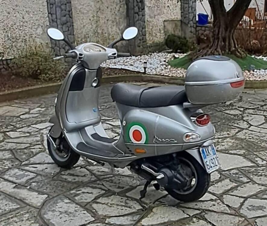 Vespa 150 ET4 (1999 - 01)