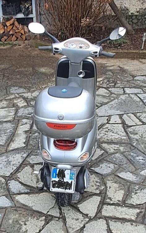 Vespa 150 ET4 (1999 - 01) (2)