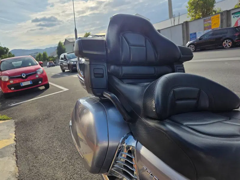 Honda GL 1800 Gold Wing (2007 - 11) (17)